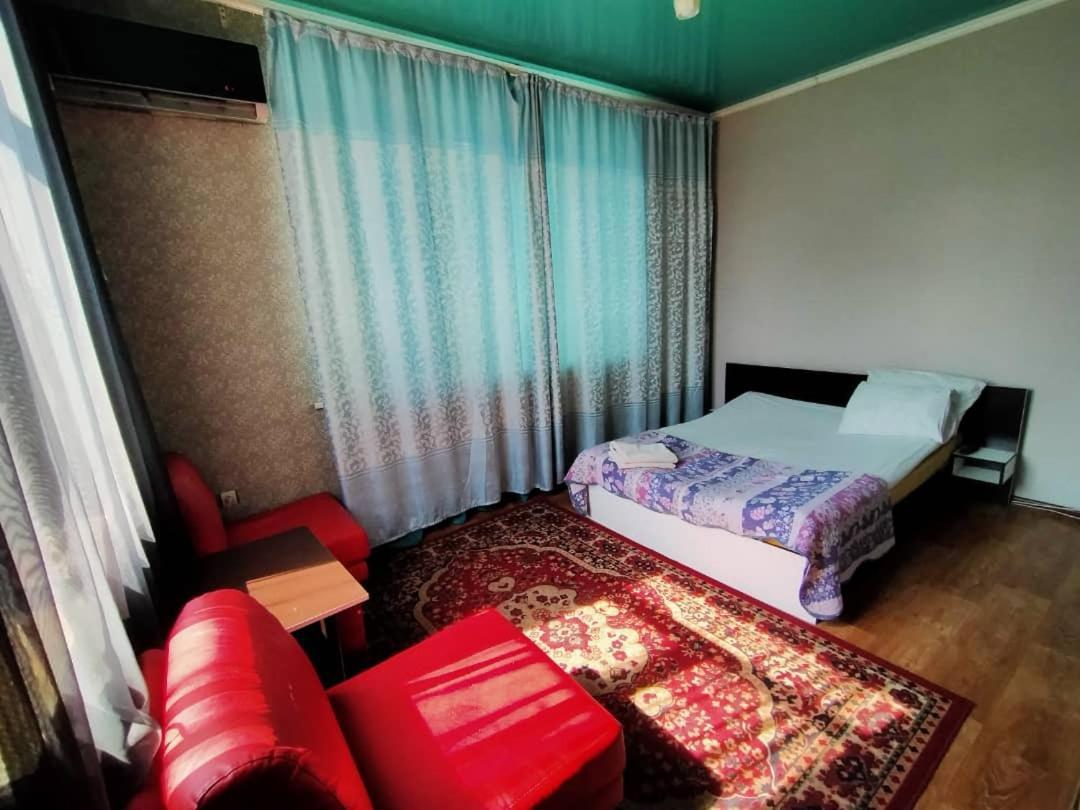 Sv Hotel Bichkek Extérieur photo
