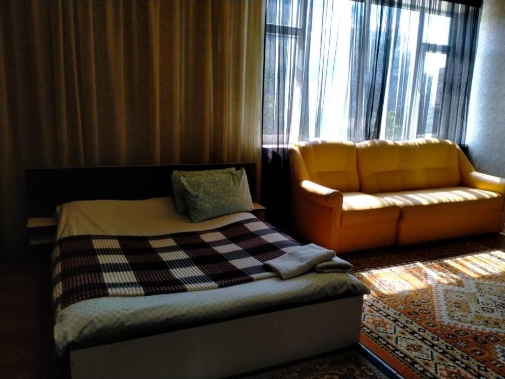 Sv Hotel Bichkek Extérieur photo